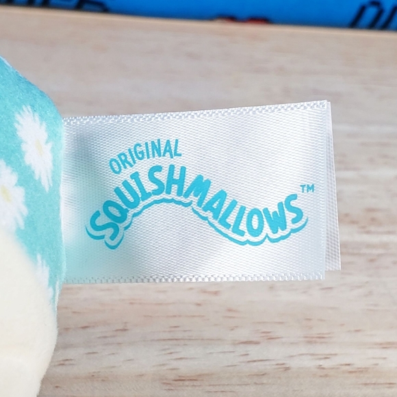 Squishmallow Kesla the Cat 3.5" Clip UltraSoft Stuffed Holiday Plush Toy NWT - Picture 8 of 12